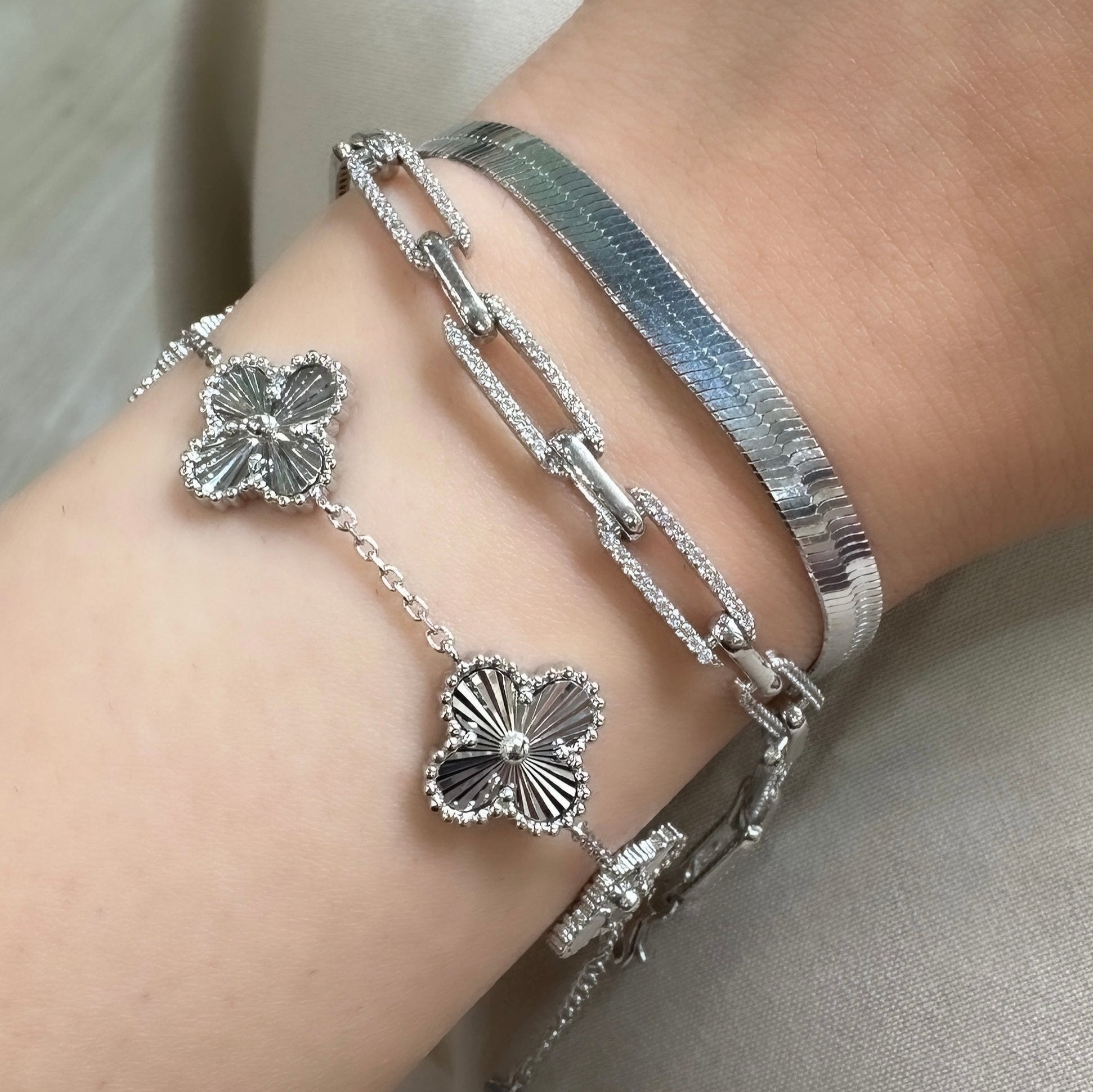 Beş mm İtalyan Ezme Bileklik