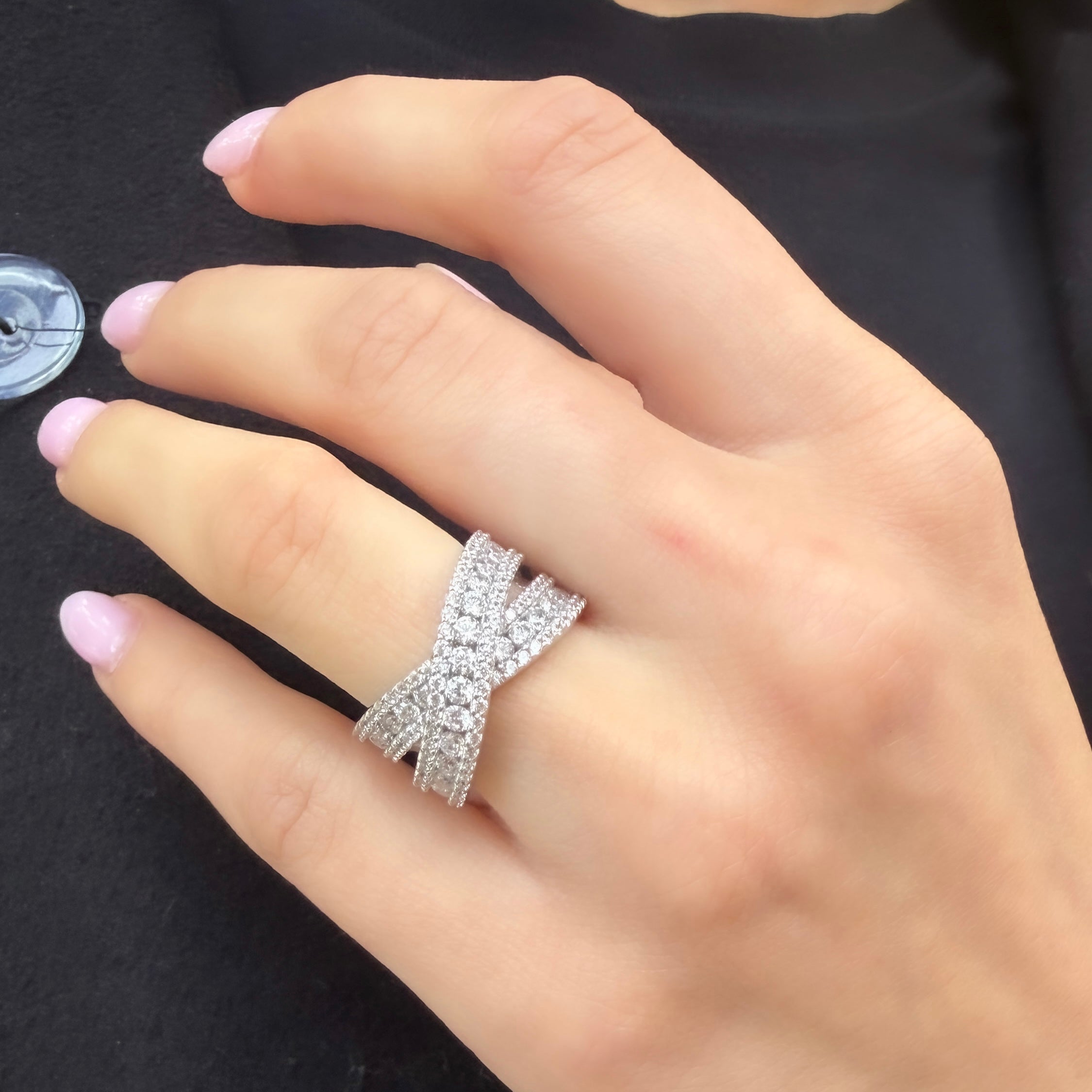 Doppelter runder Kreuzring