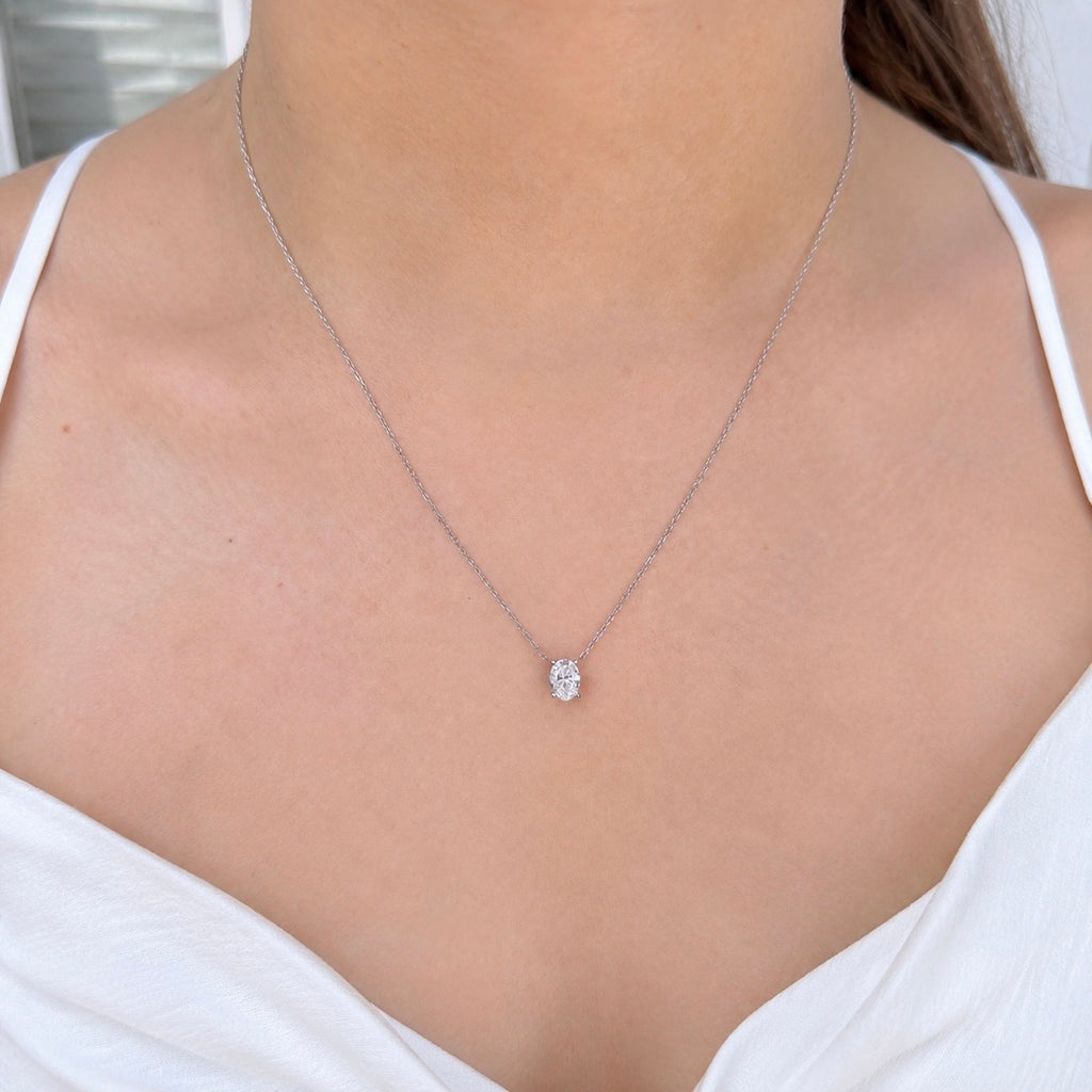 14K Bir Karat Mozanit Oval Kolye