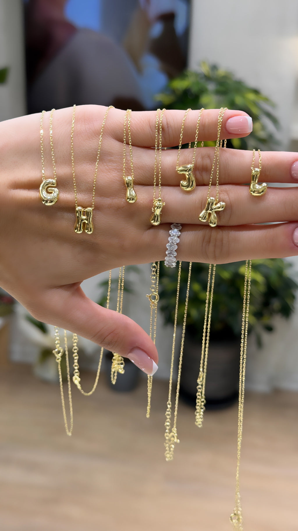 Minimal Bombeli Harf Kolye