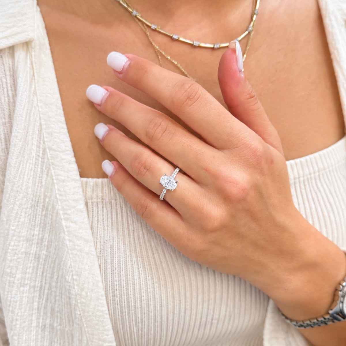 14K Bir Buçuk Karat Mozanit Uzun Oval Tektaş Yüzük