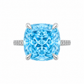 Ring mit eckigem, blauem Stein und Ice Cut