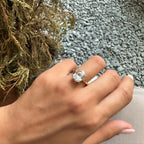 14K Dört Karat Mozanit Oval Yüzük