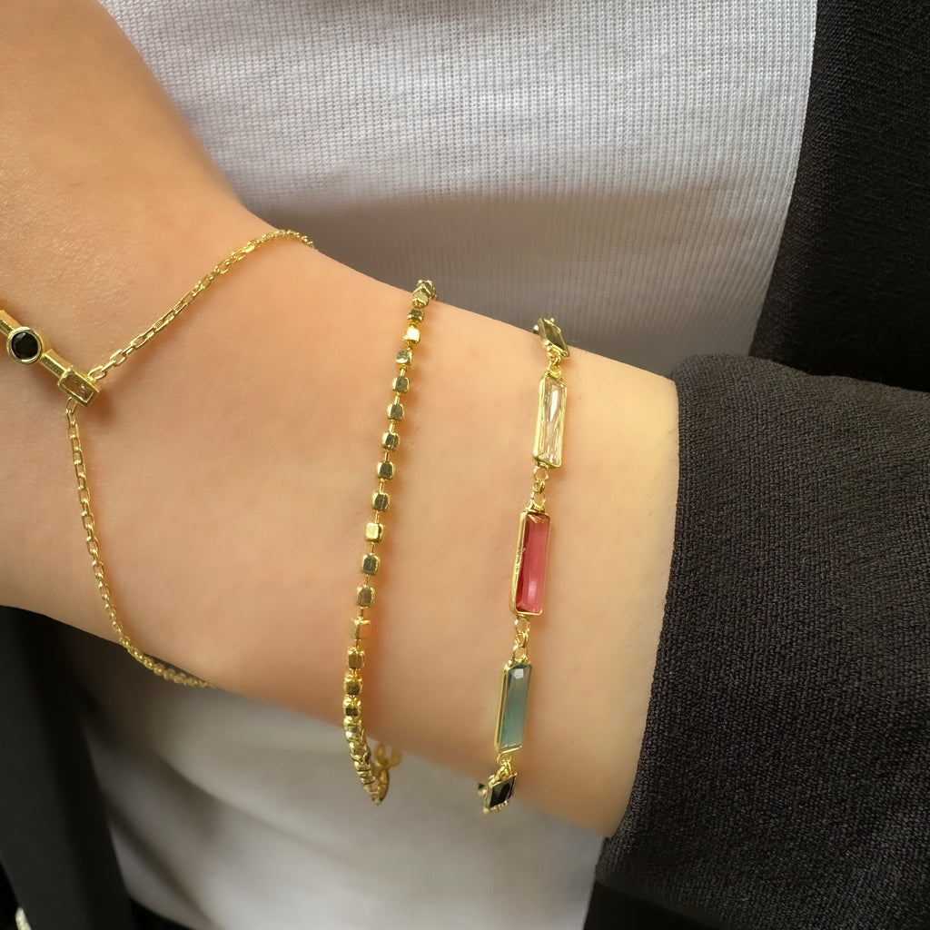 Karışık Renkli Taşlı Bileklik