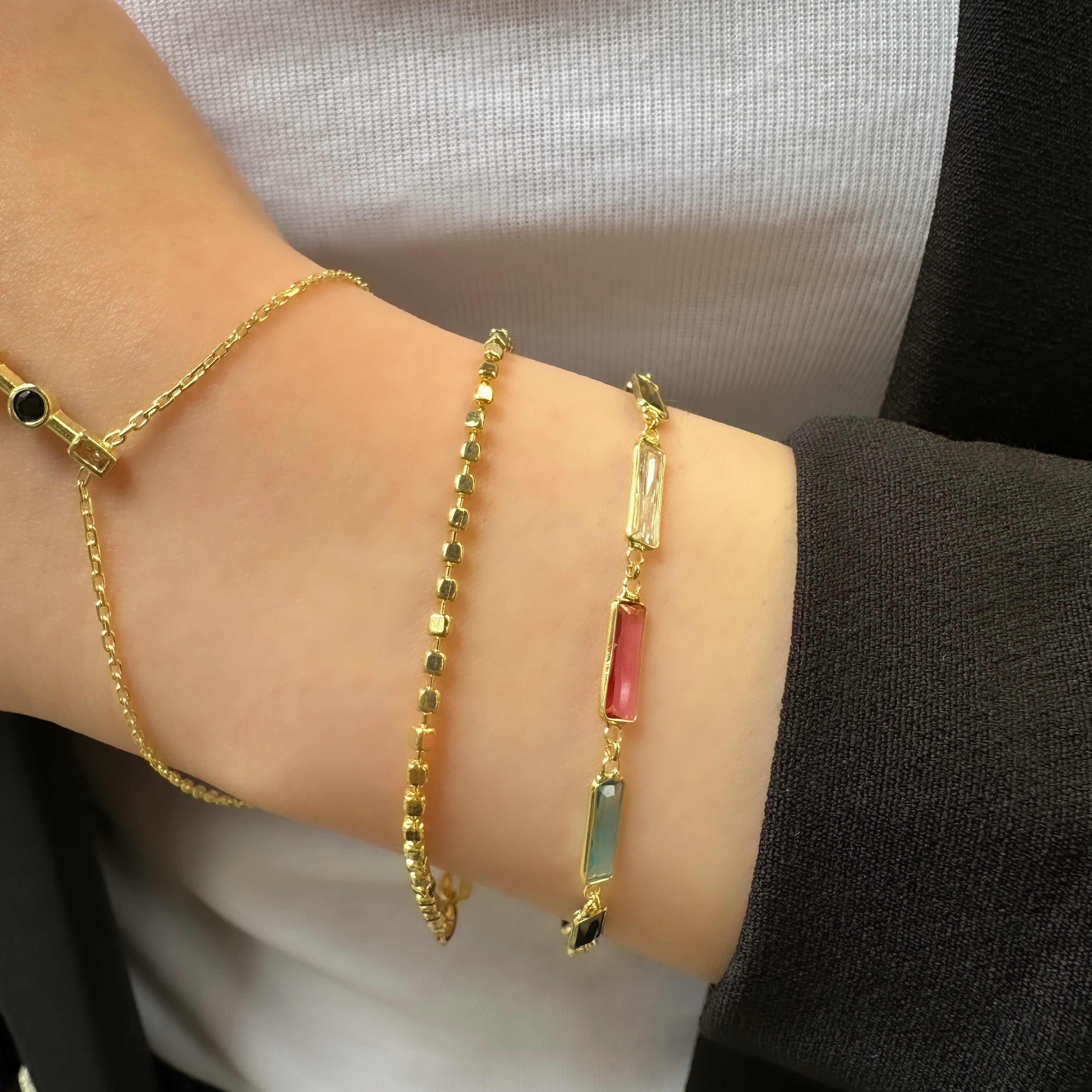 Karışık Renkli Taşlı Bileklik