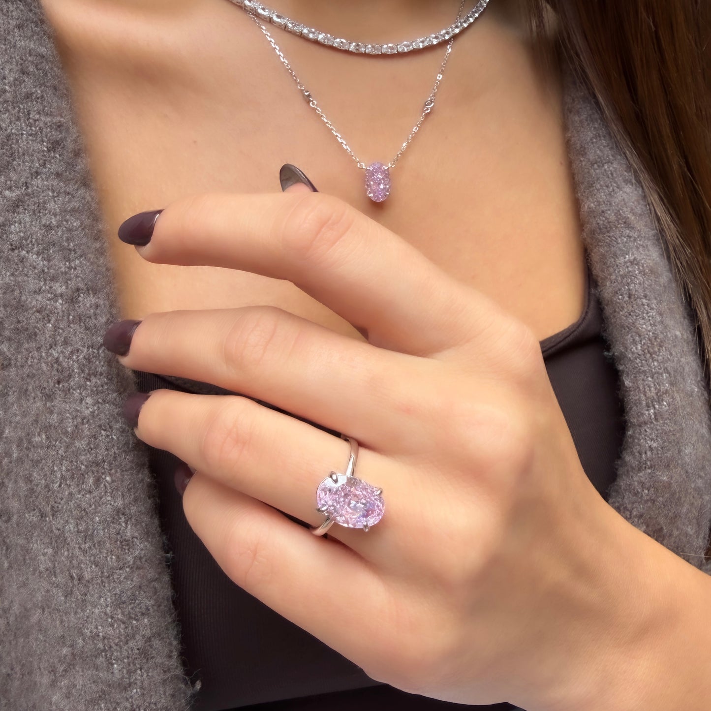 Pembe Ice Cut Taşlı Oval Kesim Yüzük