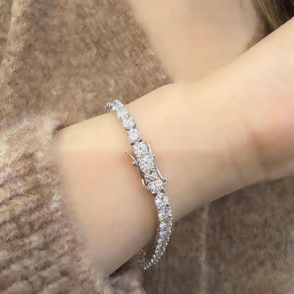 Dört mm Mozanit Suyolu Bileklik