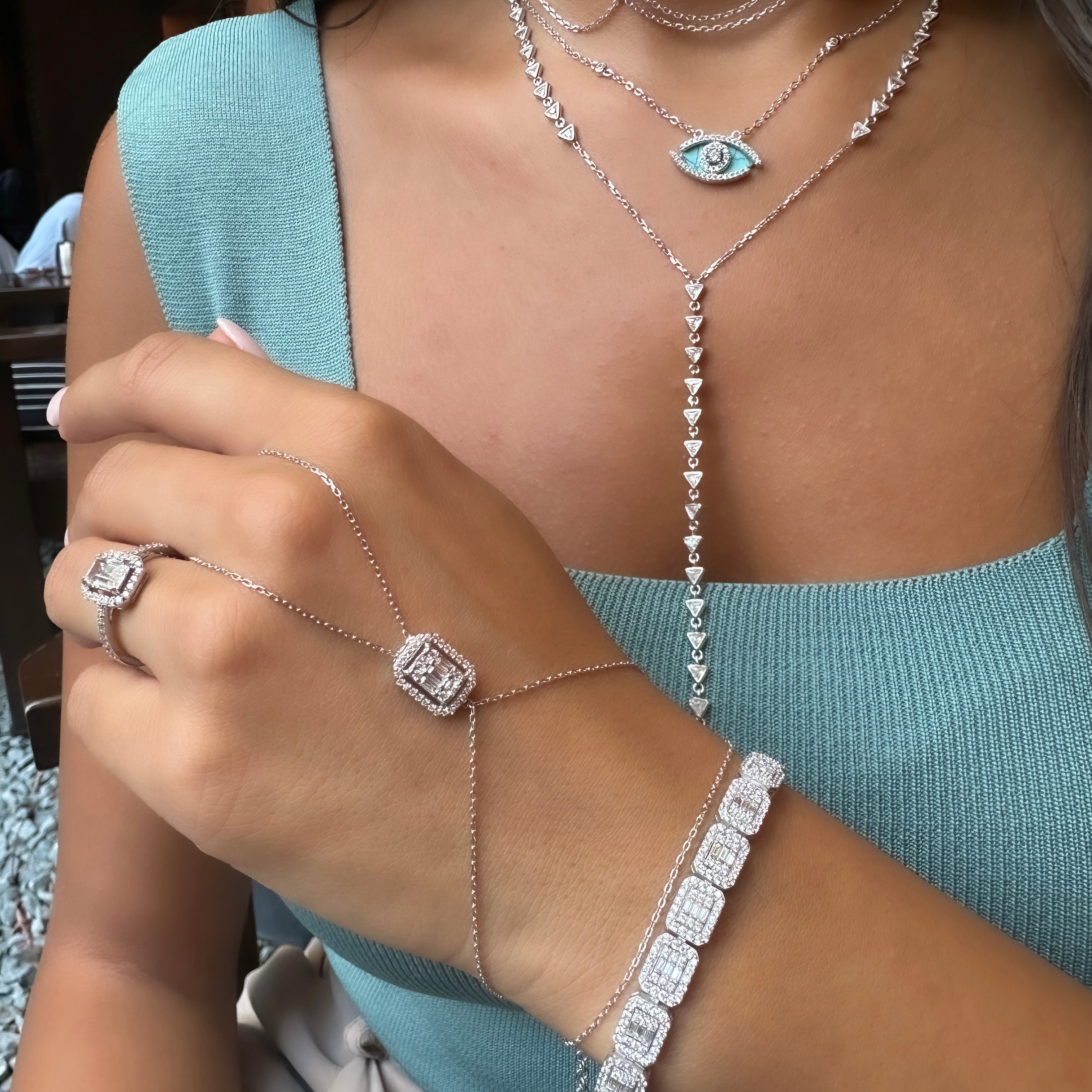 Baget Taşlı Şahmeran