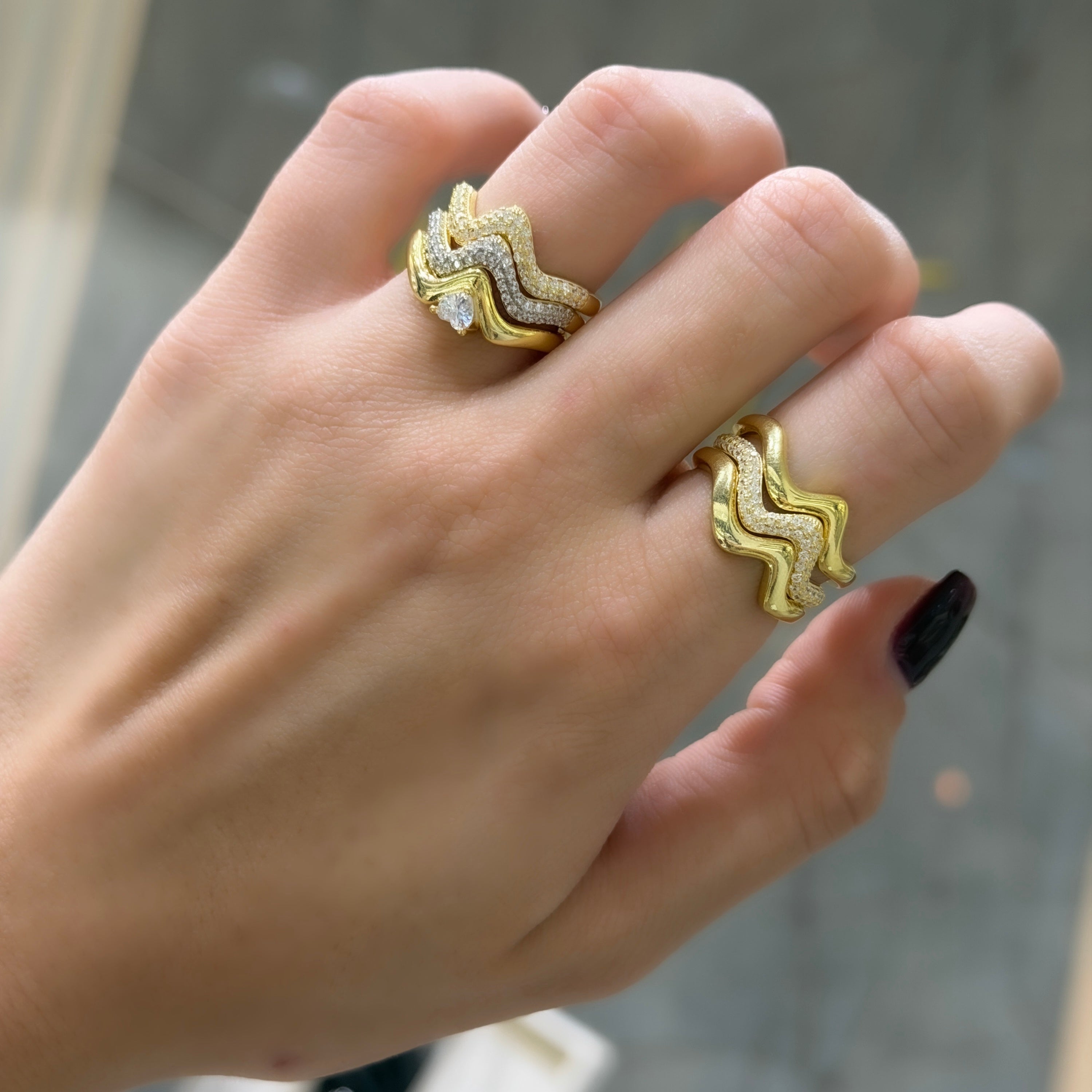 Carla Zig Zag Taş Detaylı Yüzük