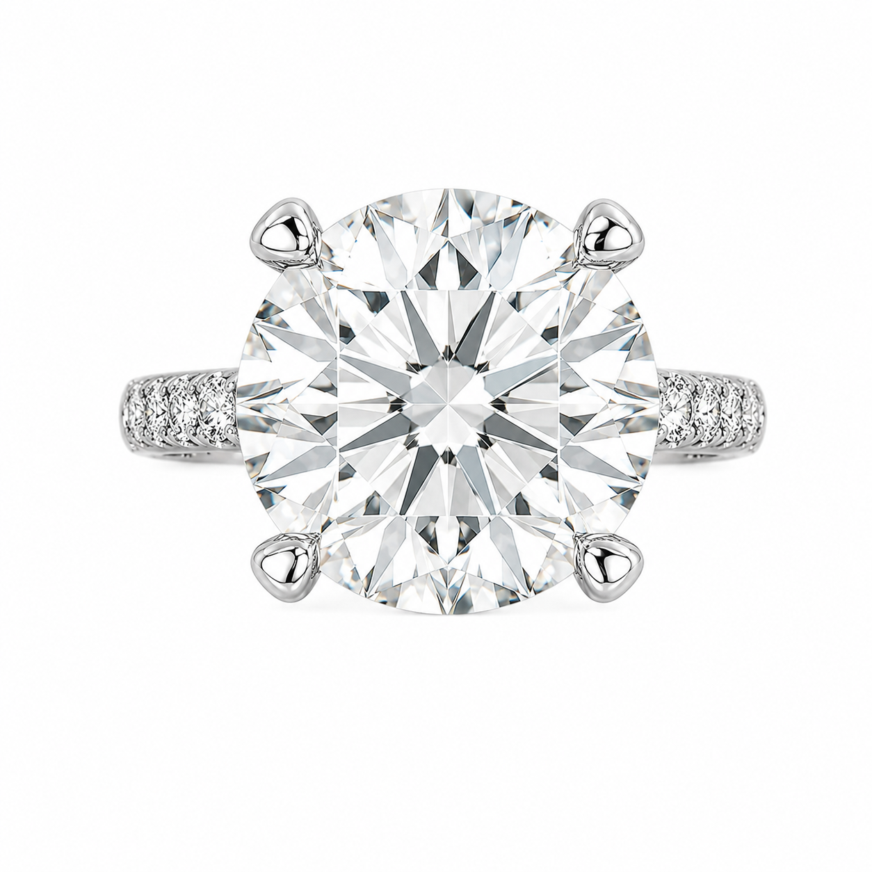 Sechs Karat G-Color Ring mit seitlichem Steinbesatz