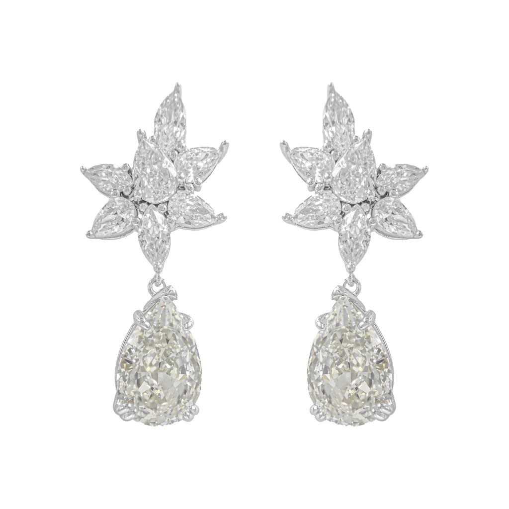 Damla Taşlı Çiçek Model Sallantılı G-Color Küpe