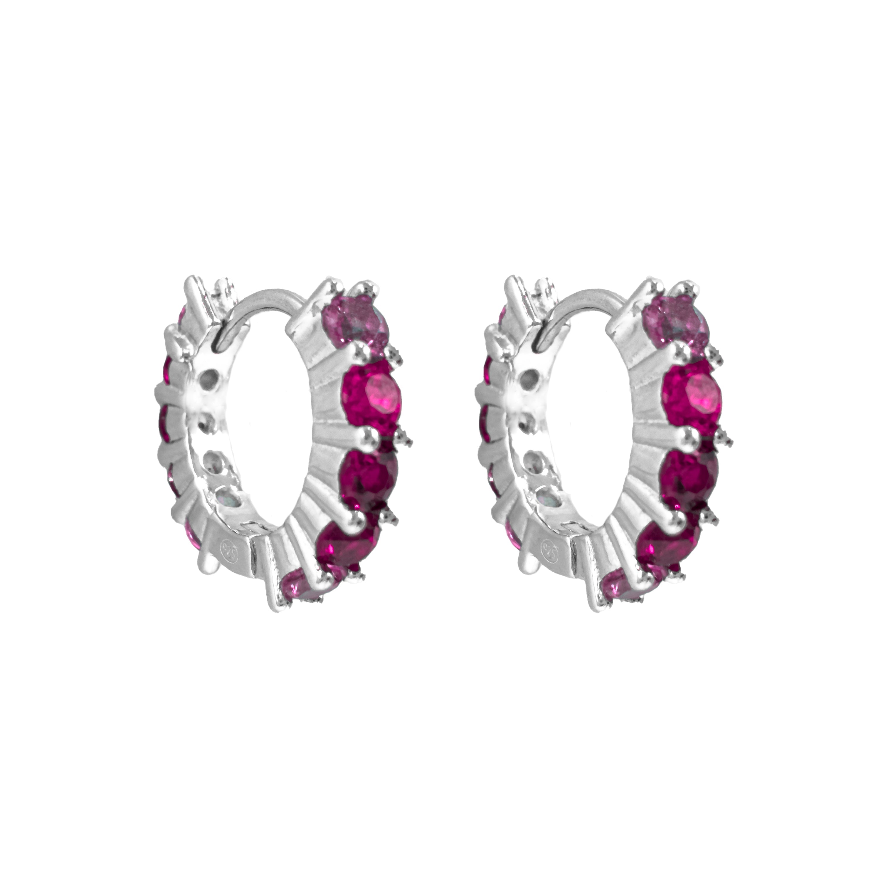 Kleine Hoop-Ohrringe mit rosa Untertönen