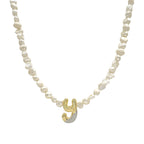 Bombeli Taş Detaylı İnci Harf Kolye