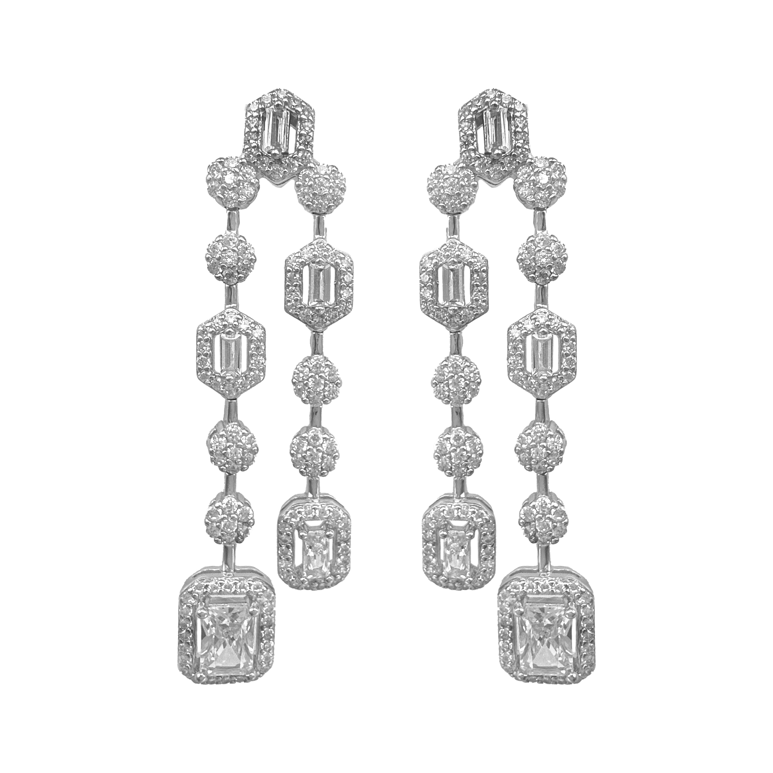 Şekilli Baget Tasarım Sallantılı Küpe