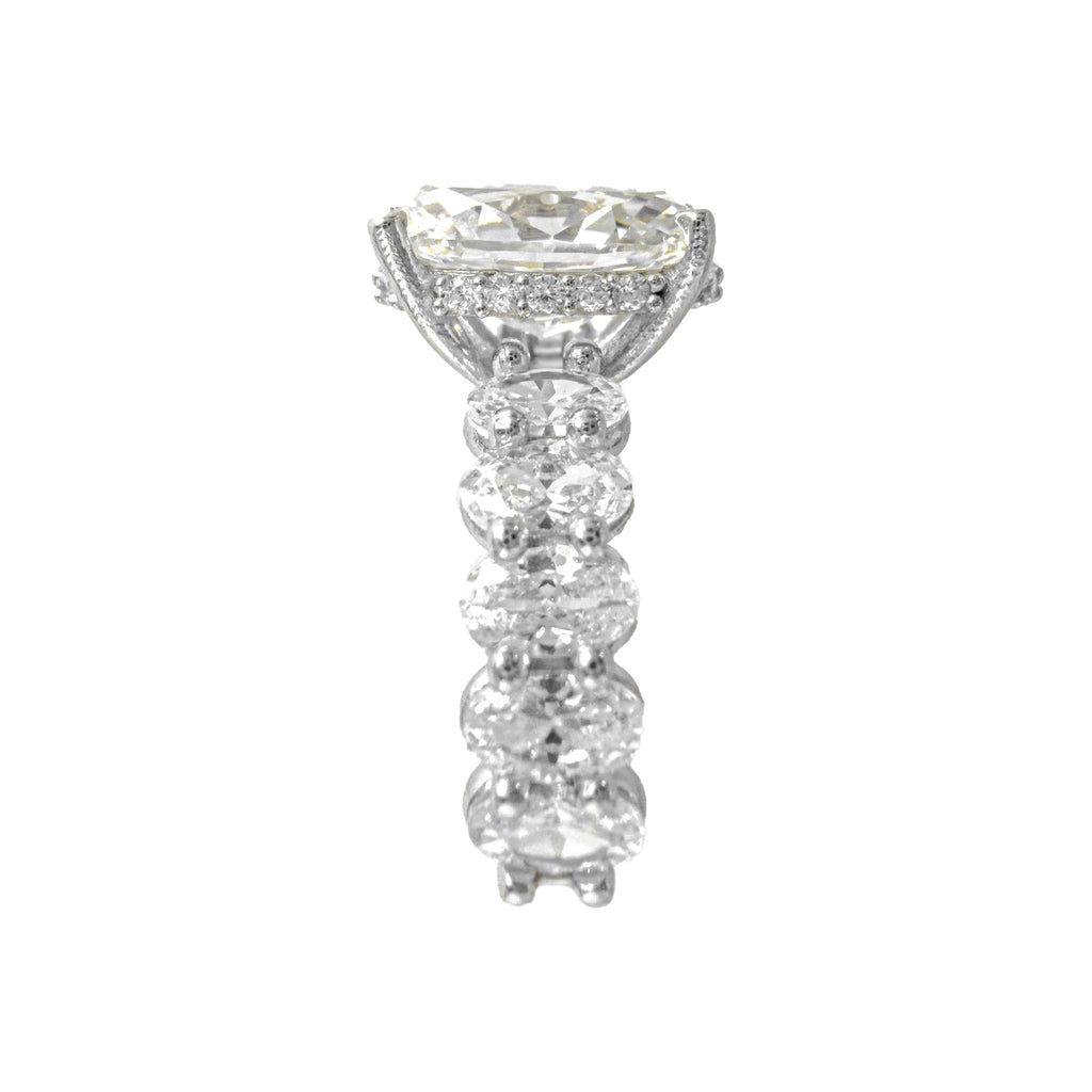 Kolu Oval Taşlı Oval G-Color Yüzük