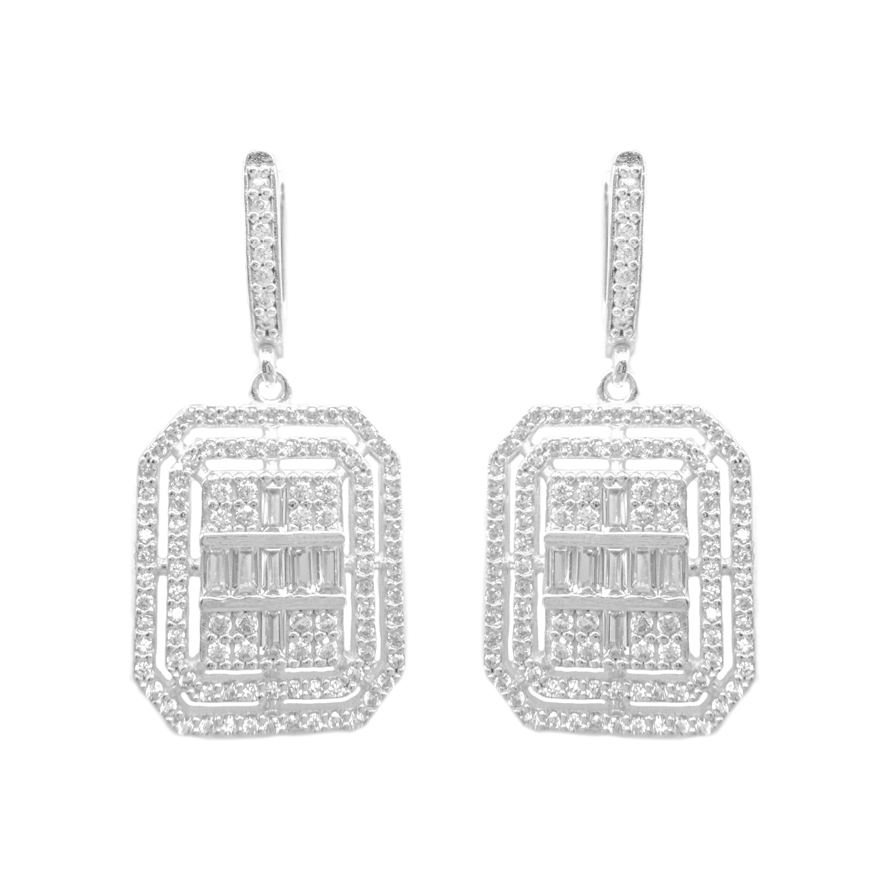 Sallantılı Büyük Baget Küpe