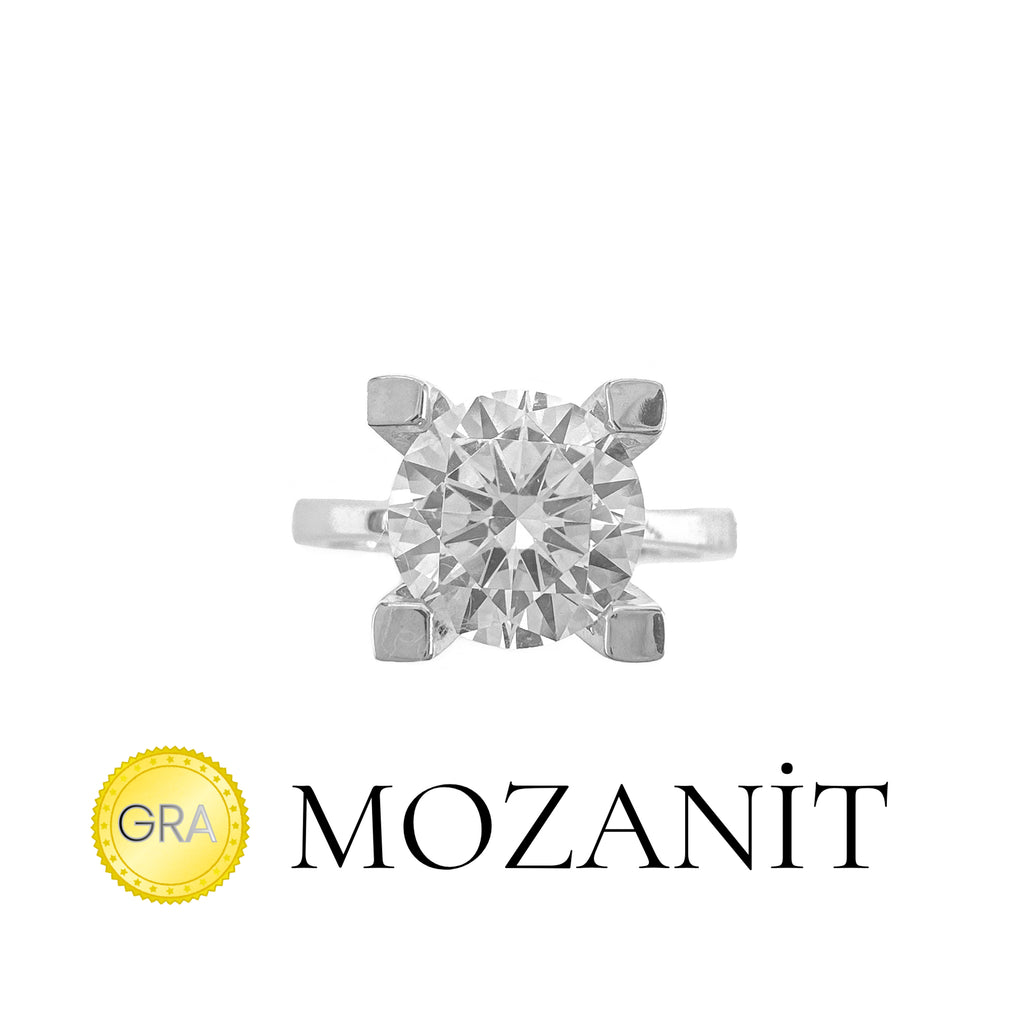 0.80 Karat Mozanit Tektaş Yüzük