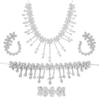 Çiçek Model Sallantılı Taşlı Gece Seti