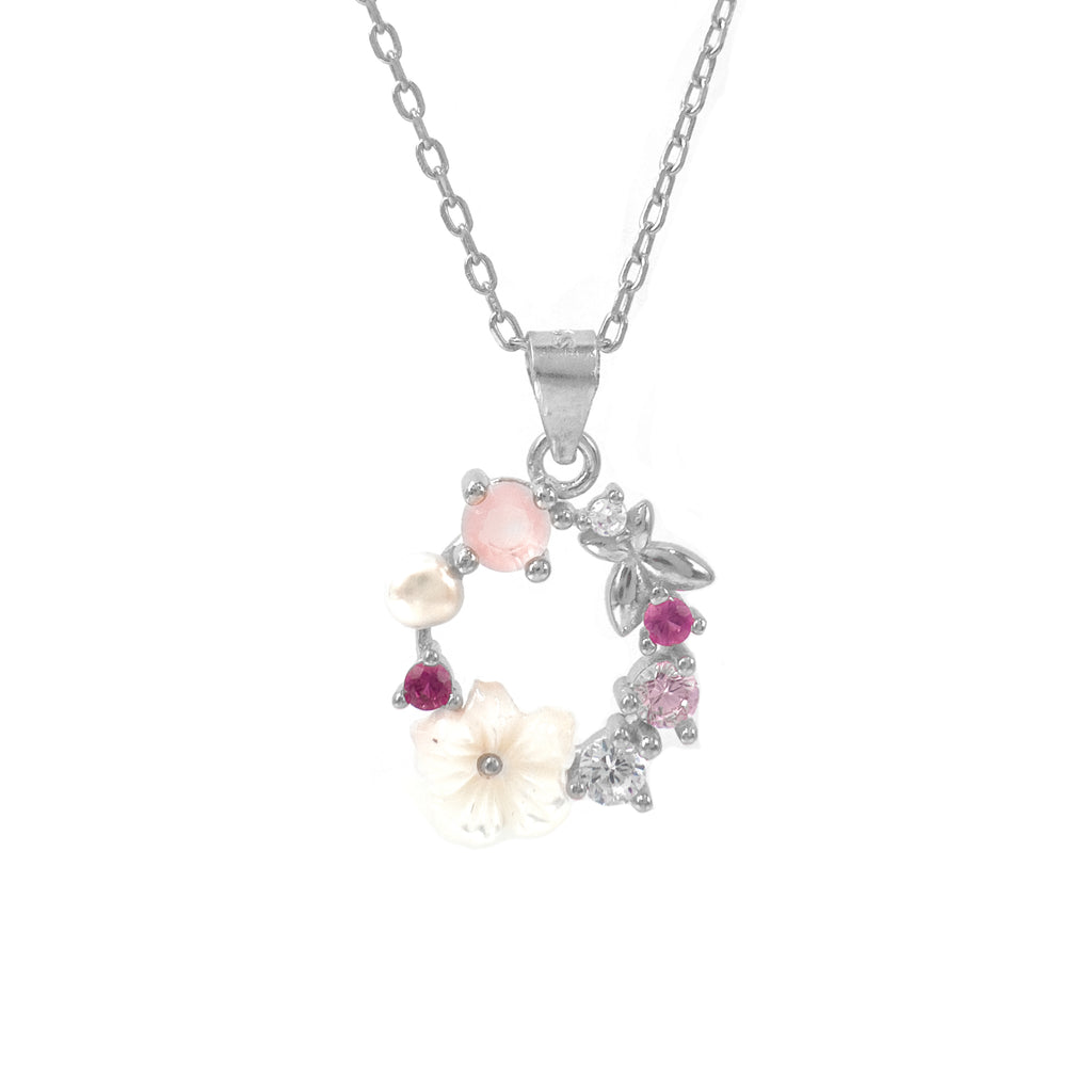 Perlmuttfarbene Blumenkette