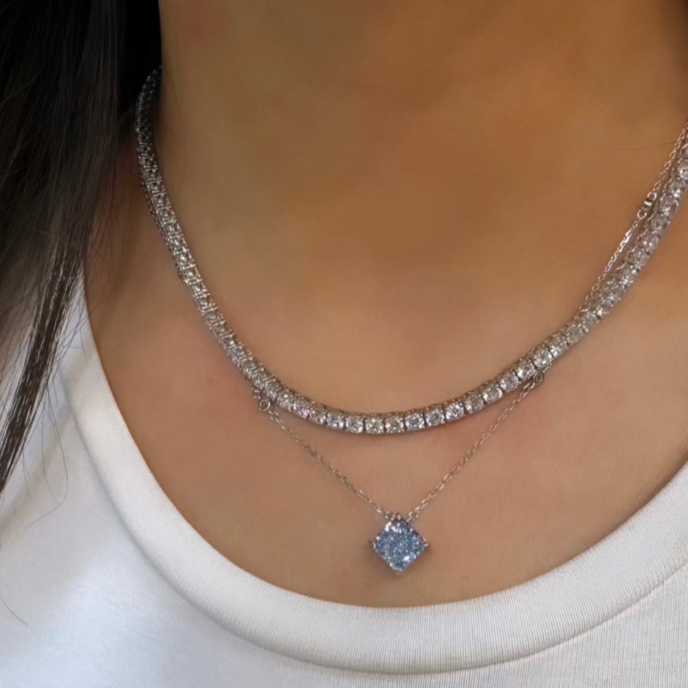 Blue Mozanit Dörtgen Kolye