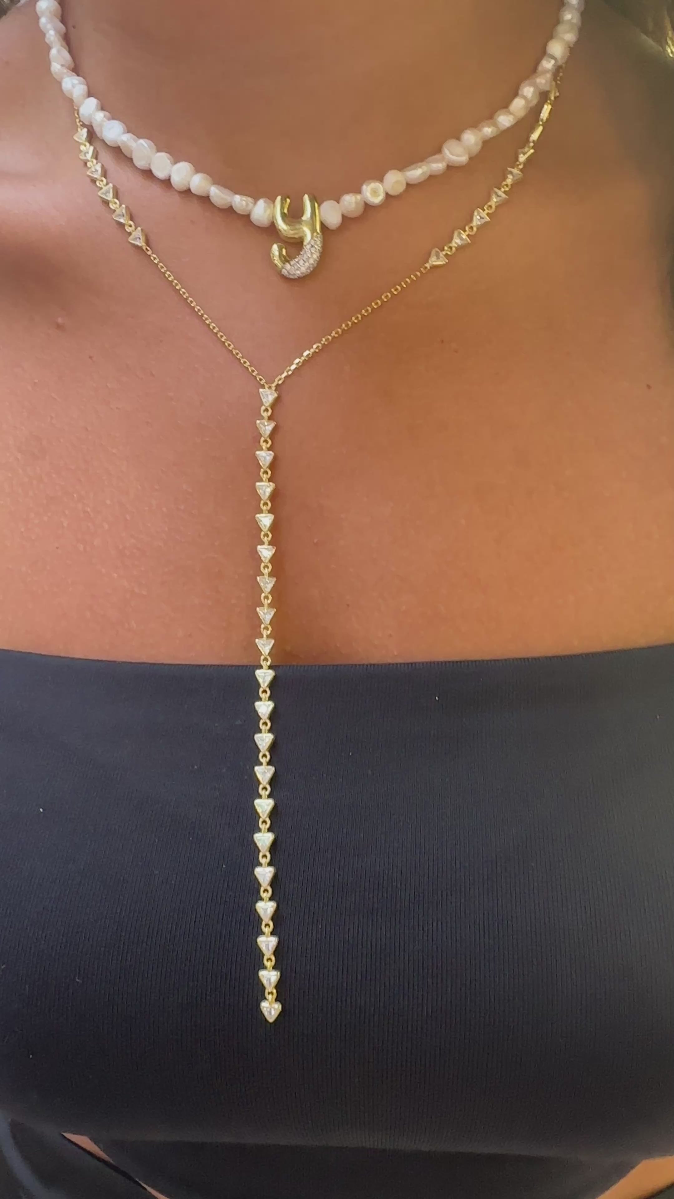 Üçgen Y Taşlı Kolye