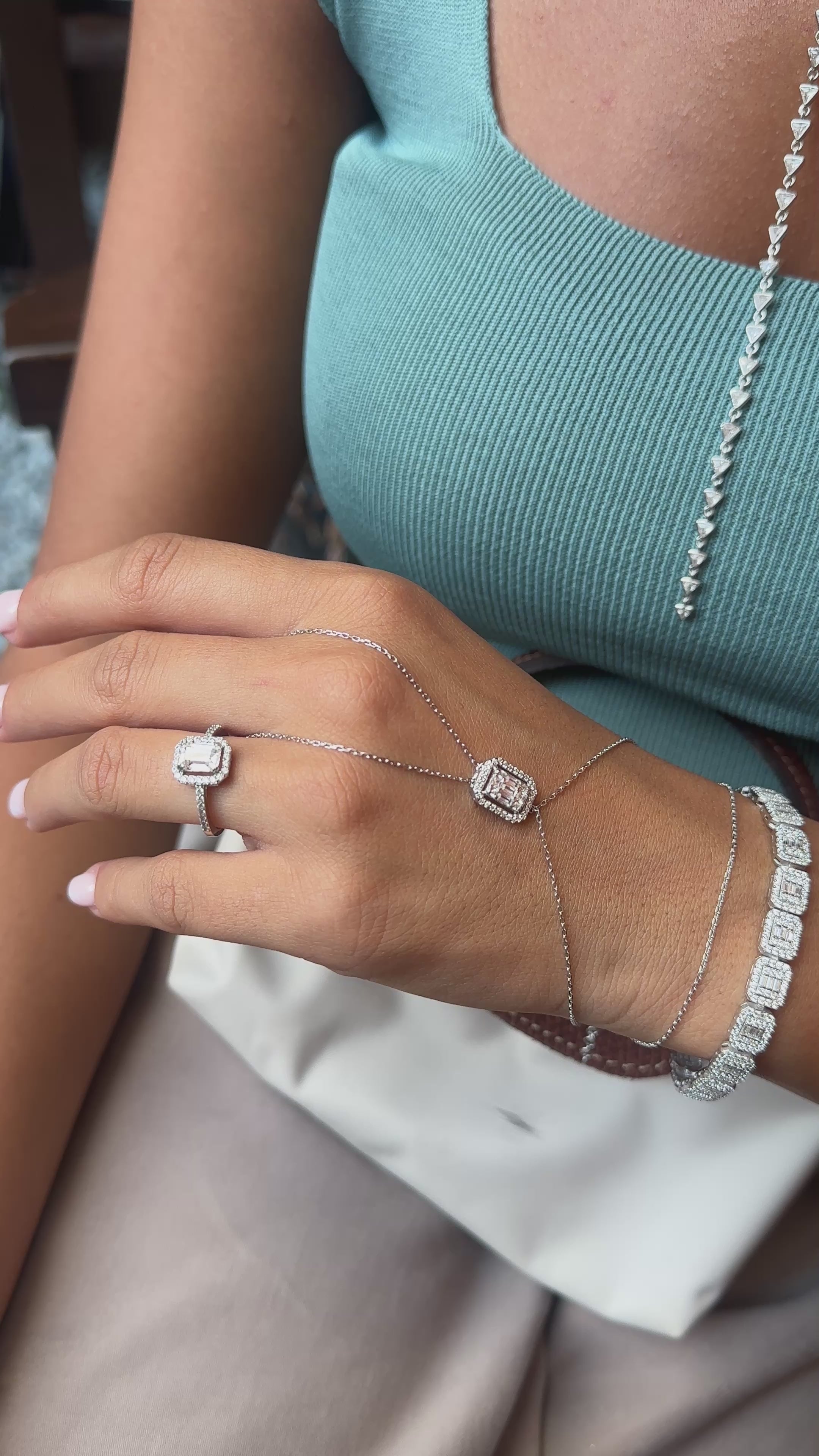 Baget Taşlı Şahmeran