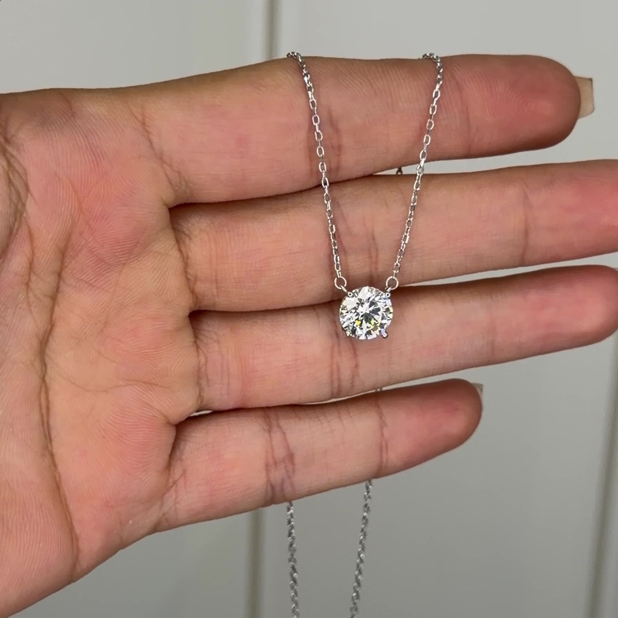 14K 8 mm Mozanit Tektaş Kolye