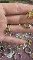 Santa Minik Baget Kıkırdak Küpe