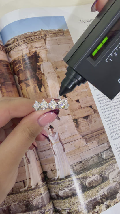 Üç Karat Mozanit Beştaş Yüzük