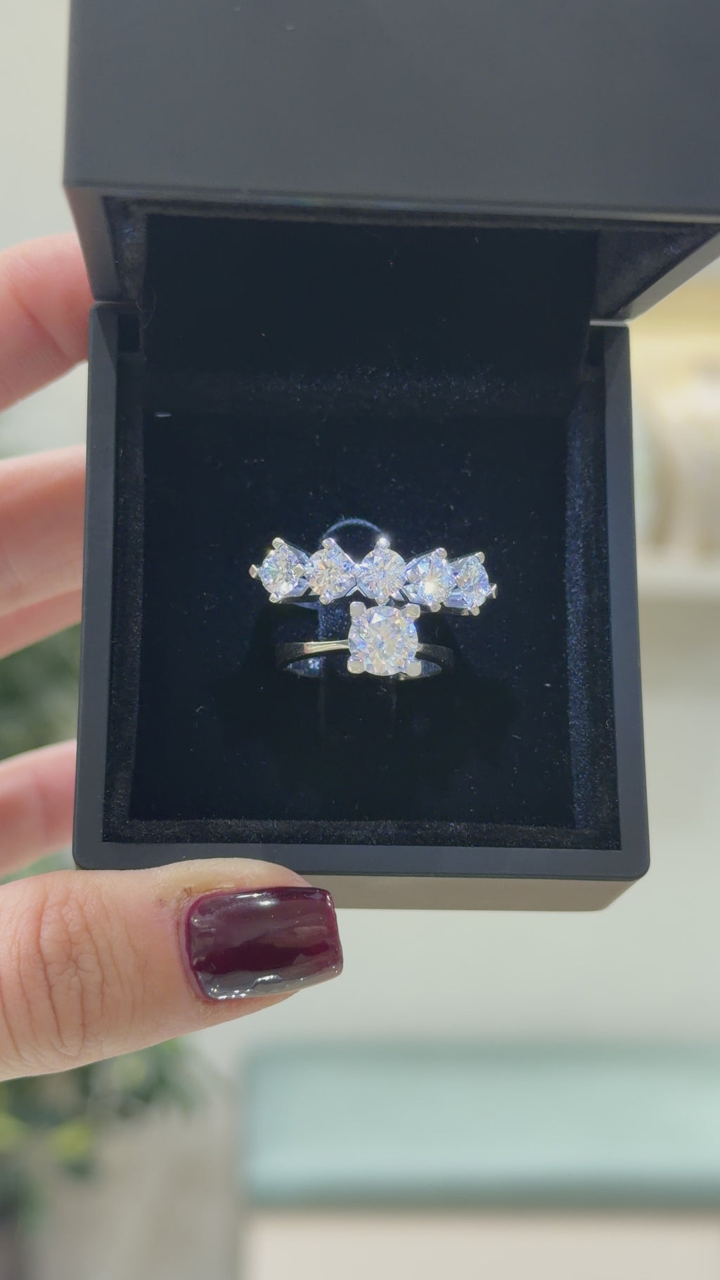 İki Karat Mozanit Beştaş Yüzük