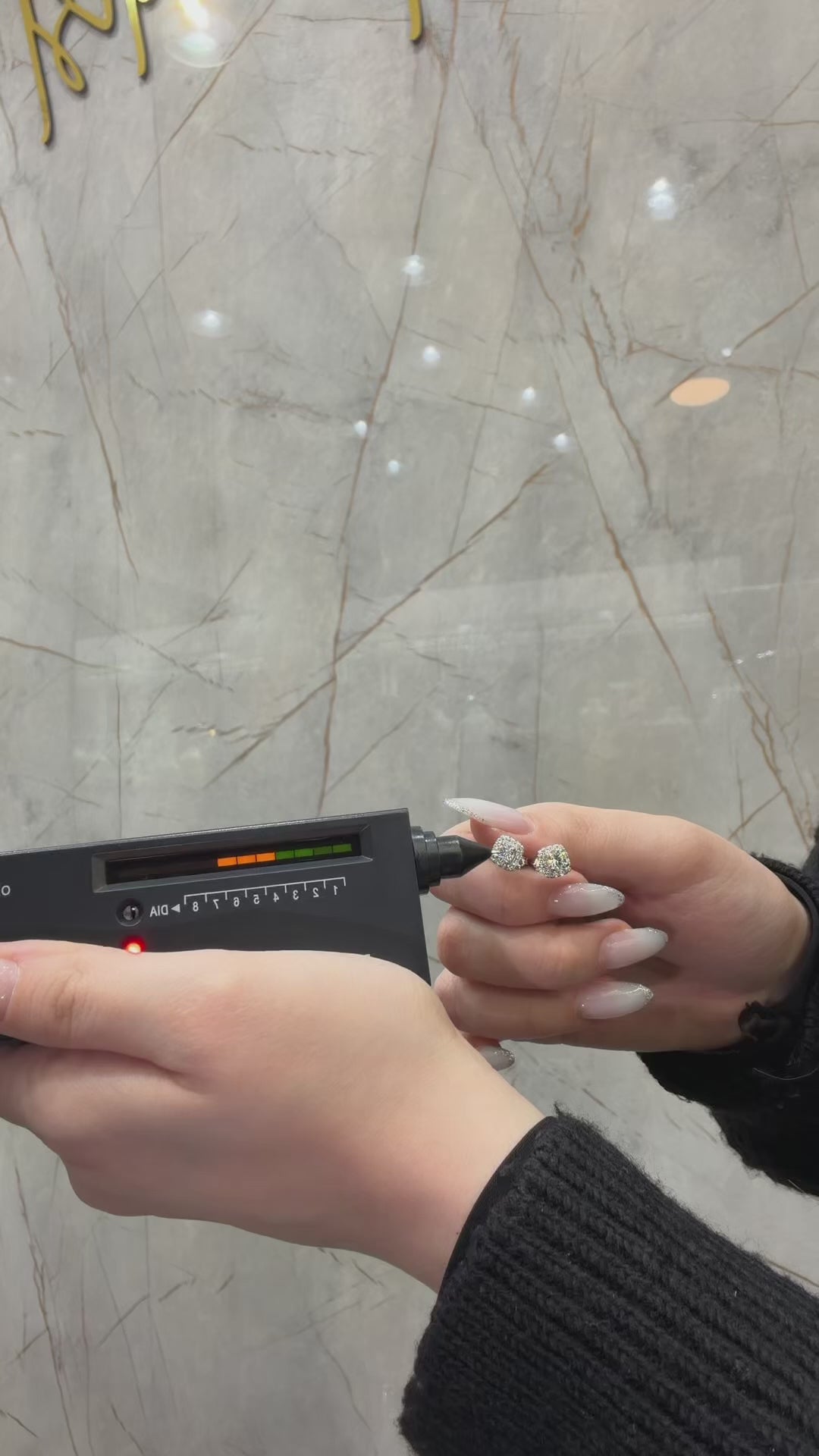 Anturaj Mozanit Küpe