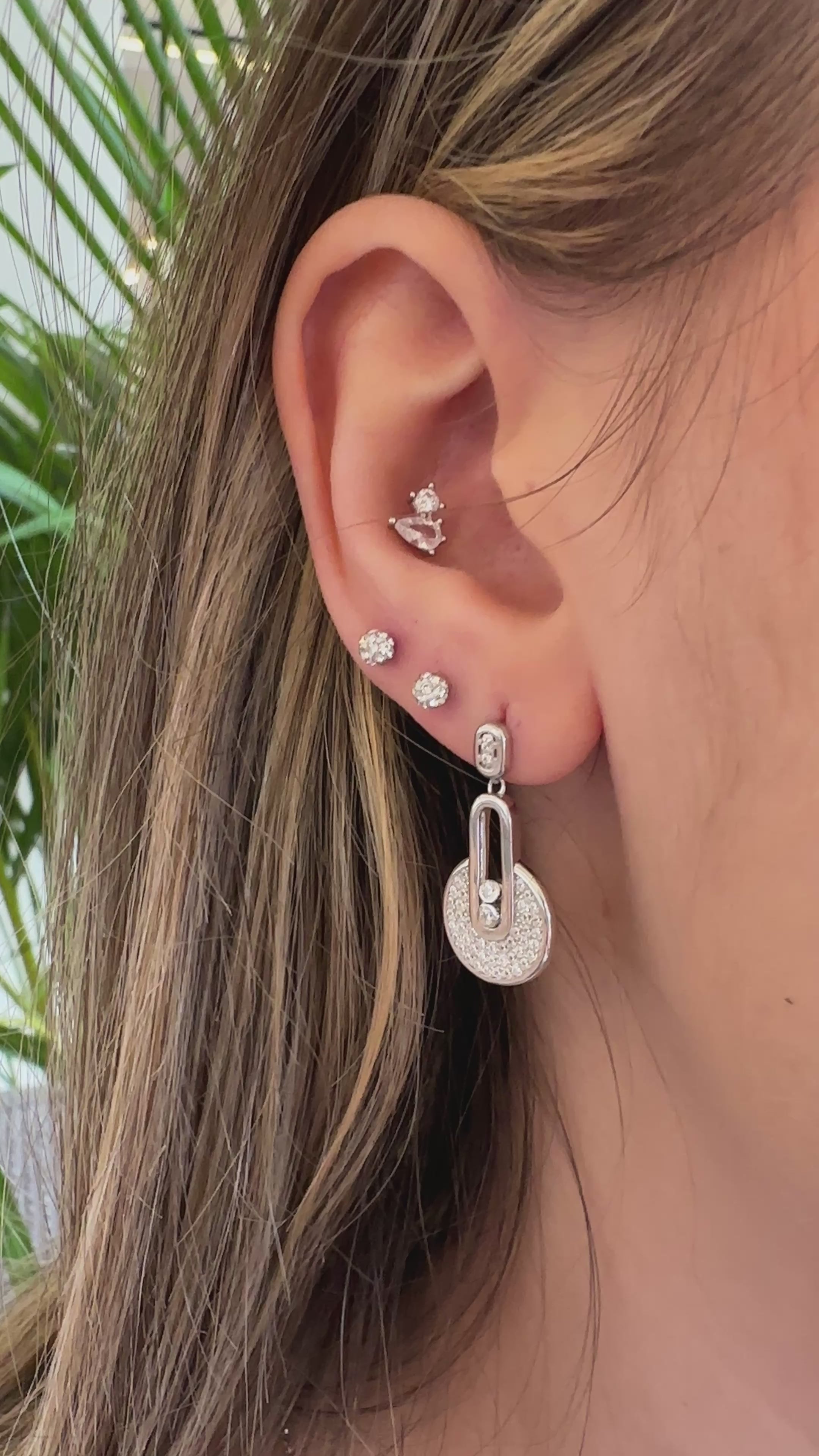 Taşlı Yuvarlak Tasarım Küpe İkili