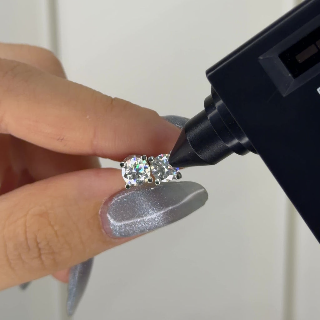14K 1.20 Karat Mozanit Tektaş Küpe
