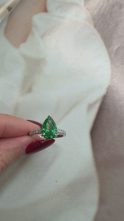 Ice Cut Colorful Drop Side Stone Ring