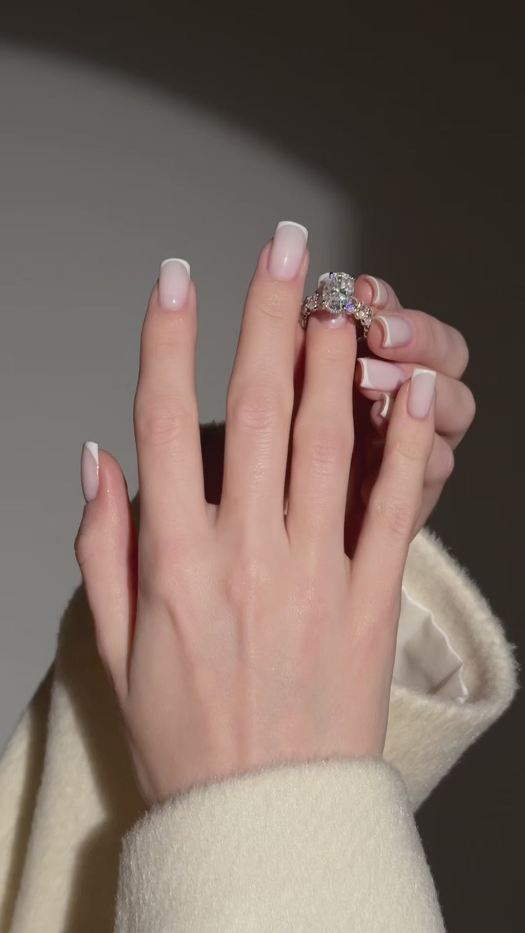 D-Color Oval Tamtur Yüzük