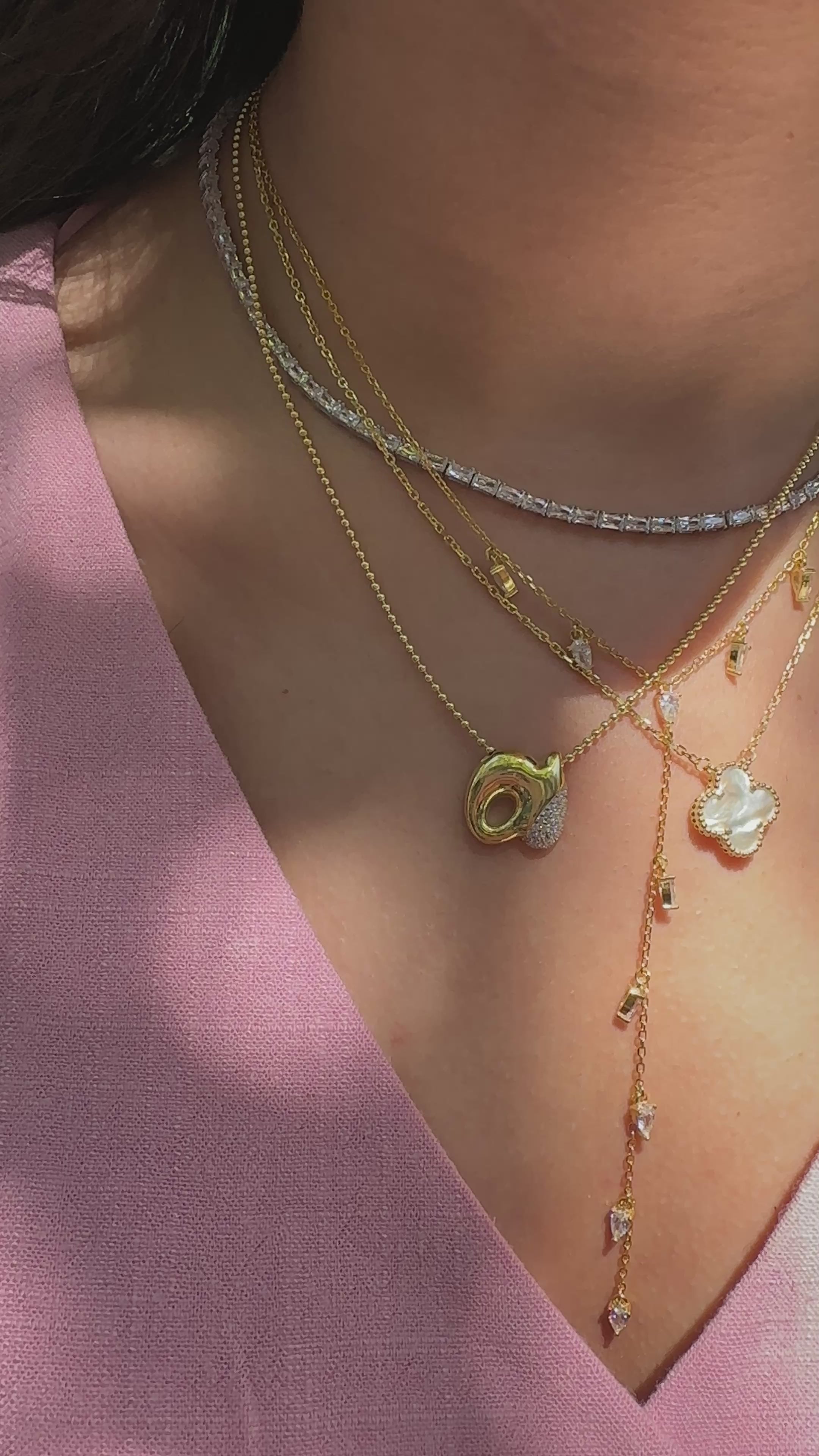 Vanessa Drop Sallantılı Y Kolye