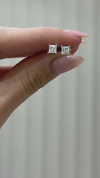 Mozanit Kare Tektaş Küpe