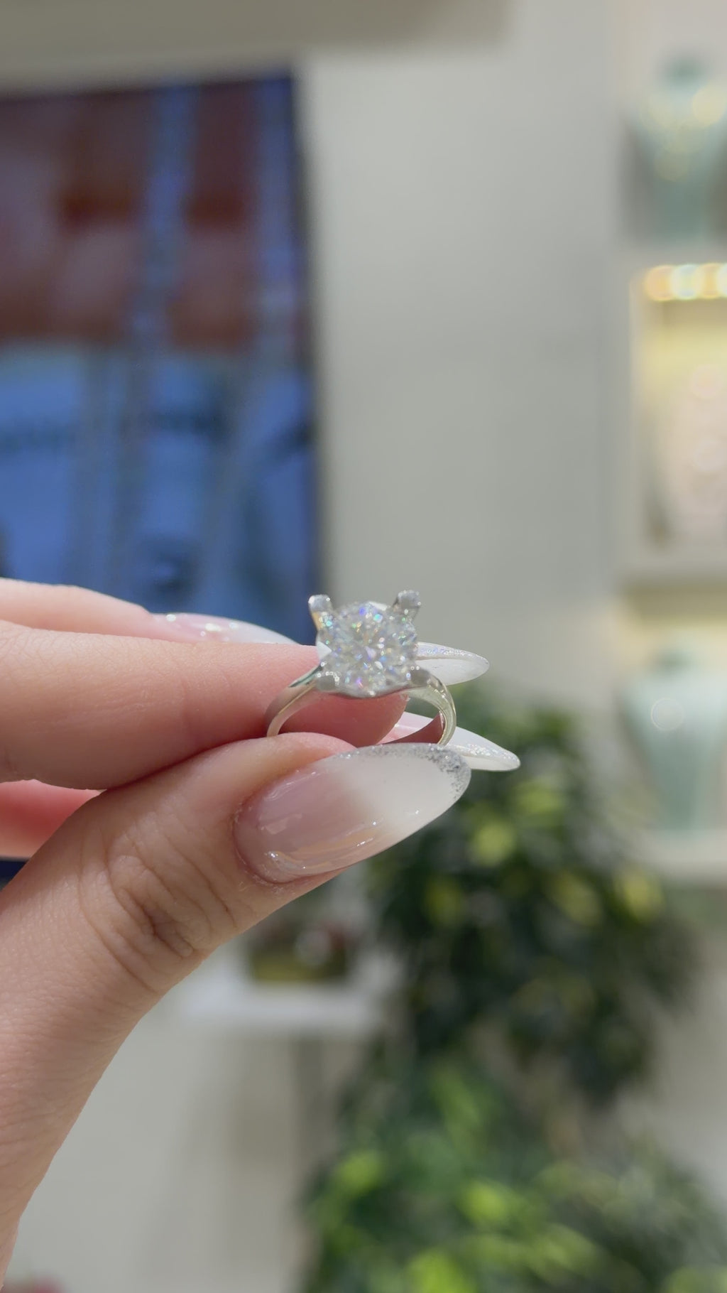 Üç Karat Mozanit Tektaş Yüzük