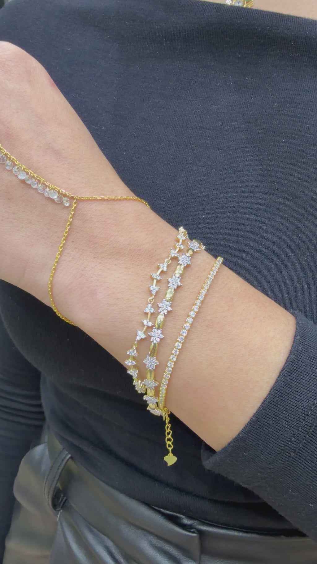 Flower Spaced Bileklik