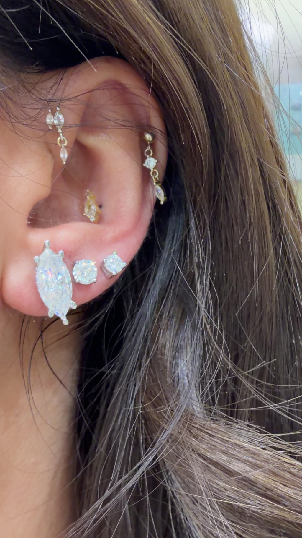 Taşlı Montür Uzun Markiz Mozanit Tektaş Yüzük