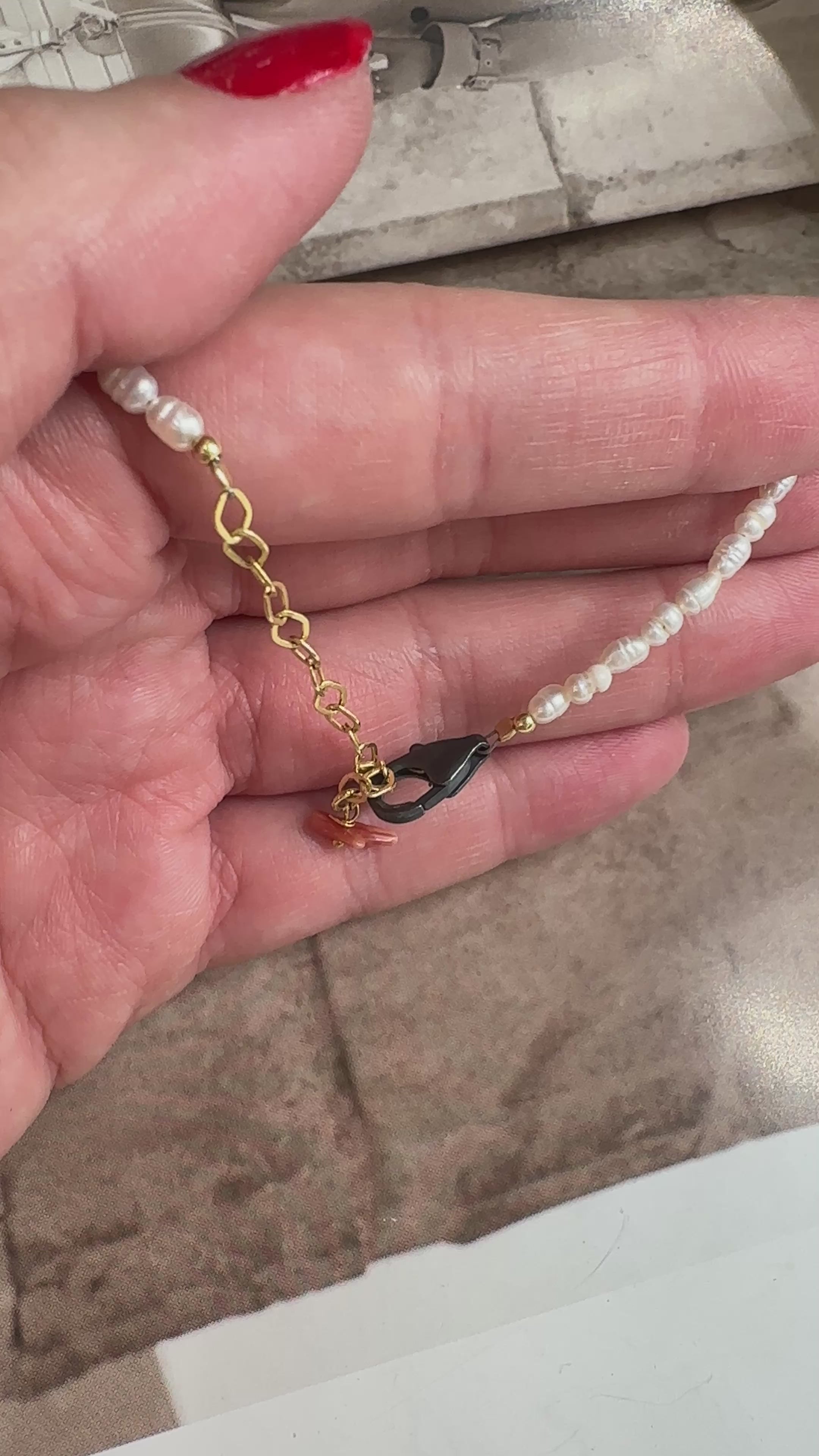 İnci Turkuaz Taş Detaylı Kolye