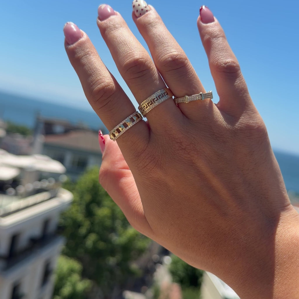 14K Nova Taşlı Yüzük