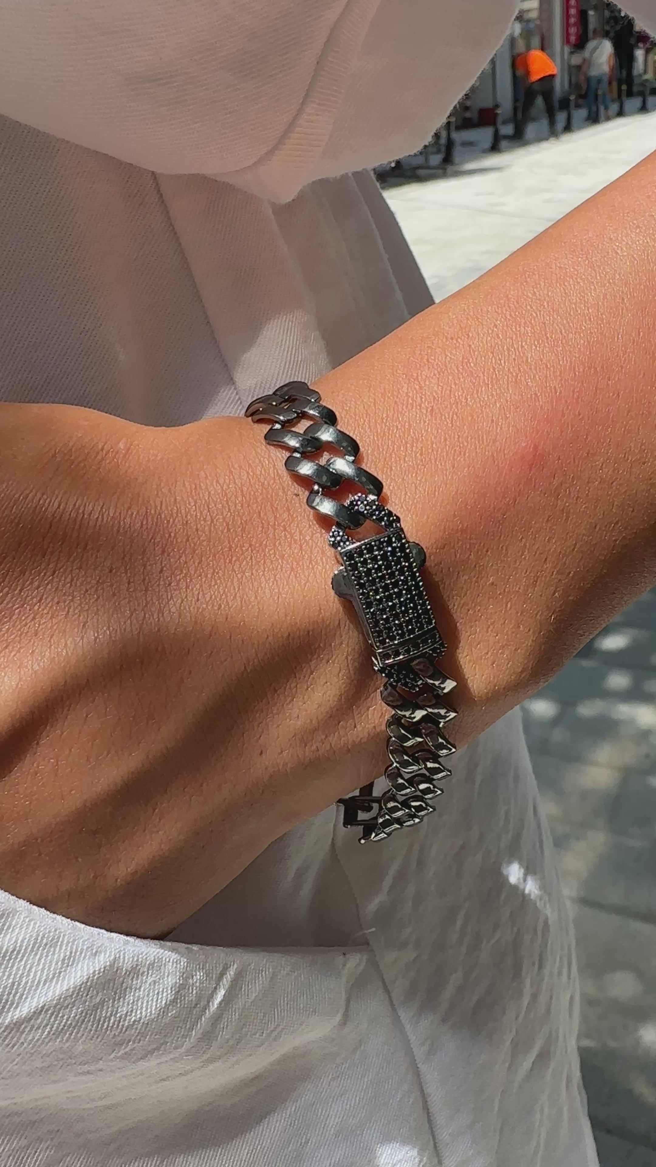 Siyah Rodaj Gurmet Bileklik