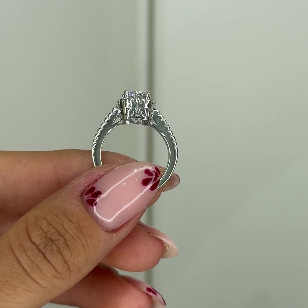Ein Karat gefasster Solitärring