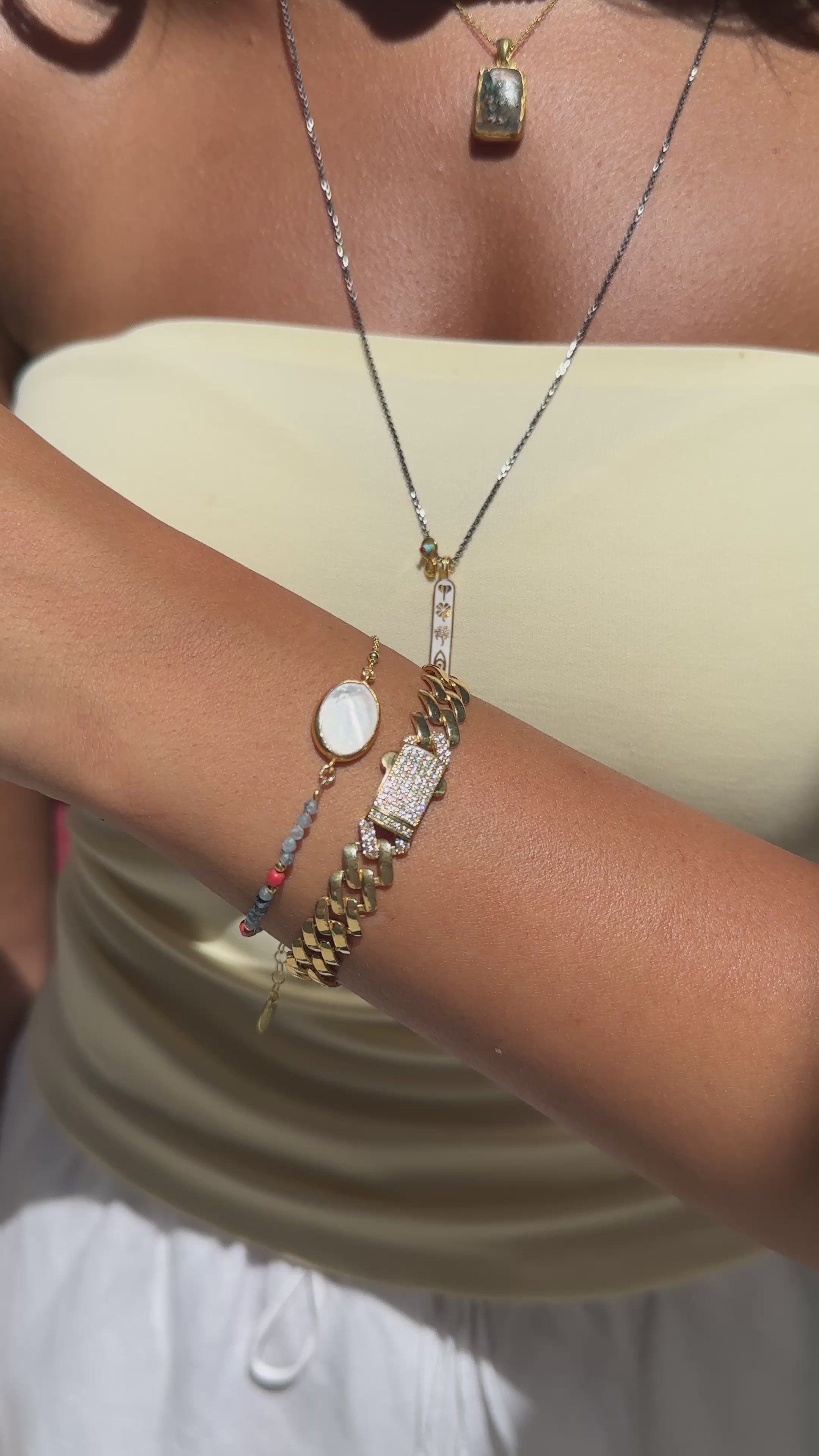 Mavi ve Kırmızı Taşlı Doğal Taş Bileklik