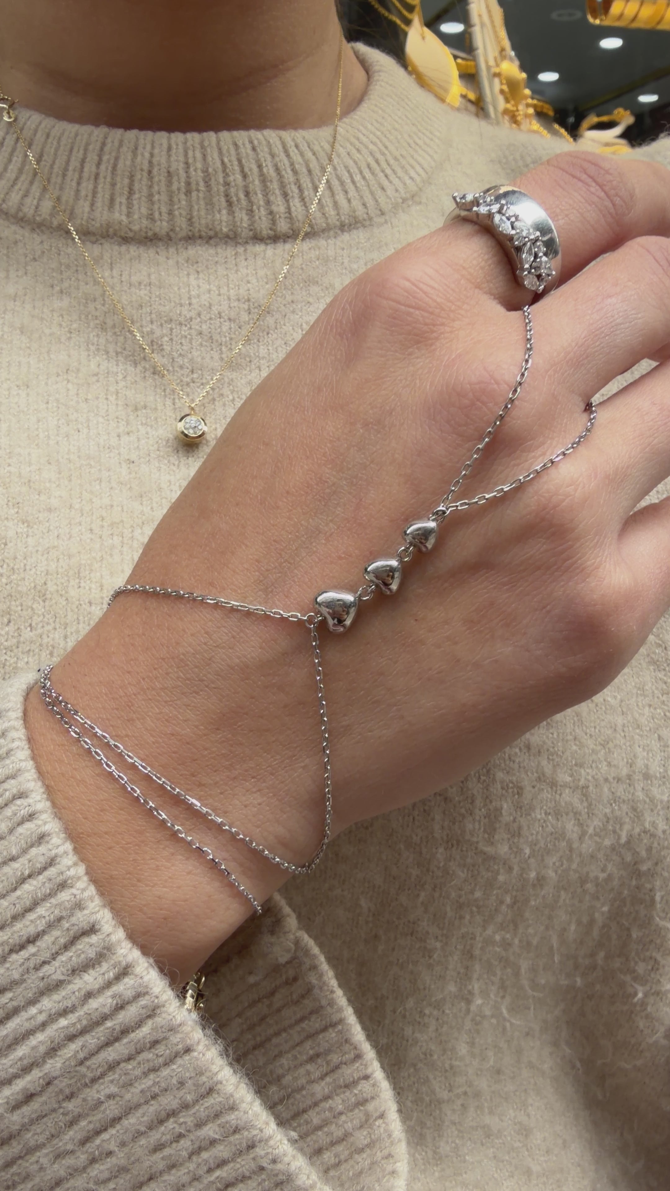 Üçlü Kalp Şahmeran