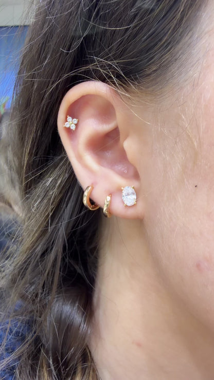 0.75 Karat D-Color Oval Kolye