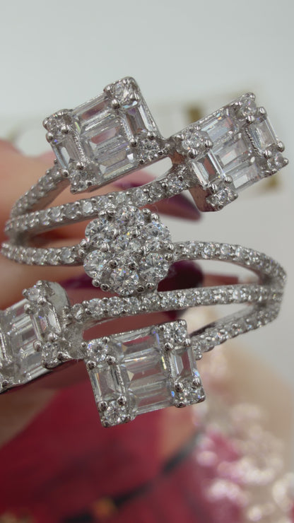 Transitional Design Baguette Ring