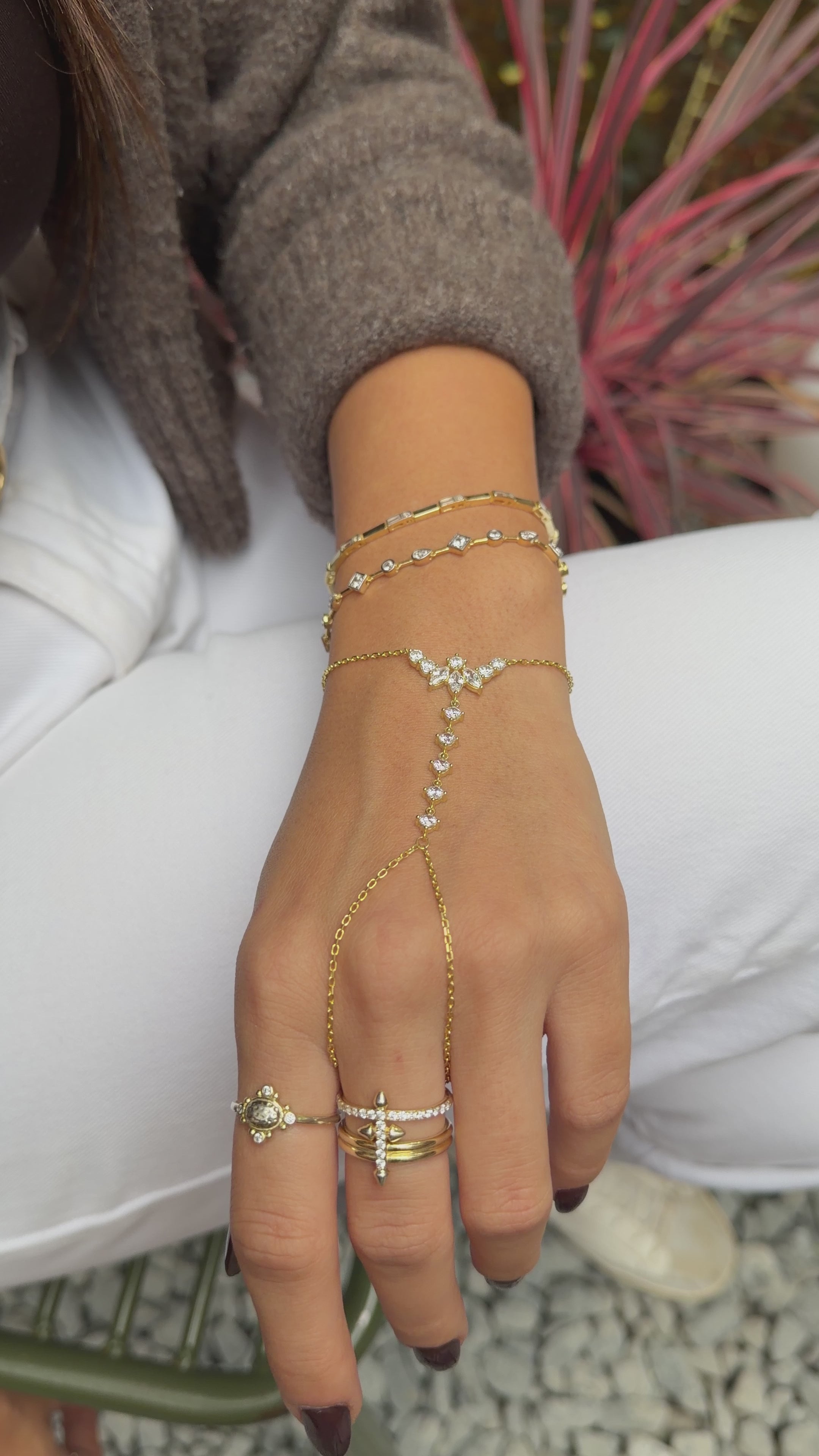 Taşlı Markiz Y Kolye