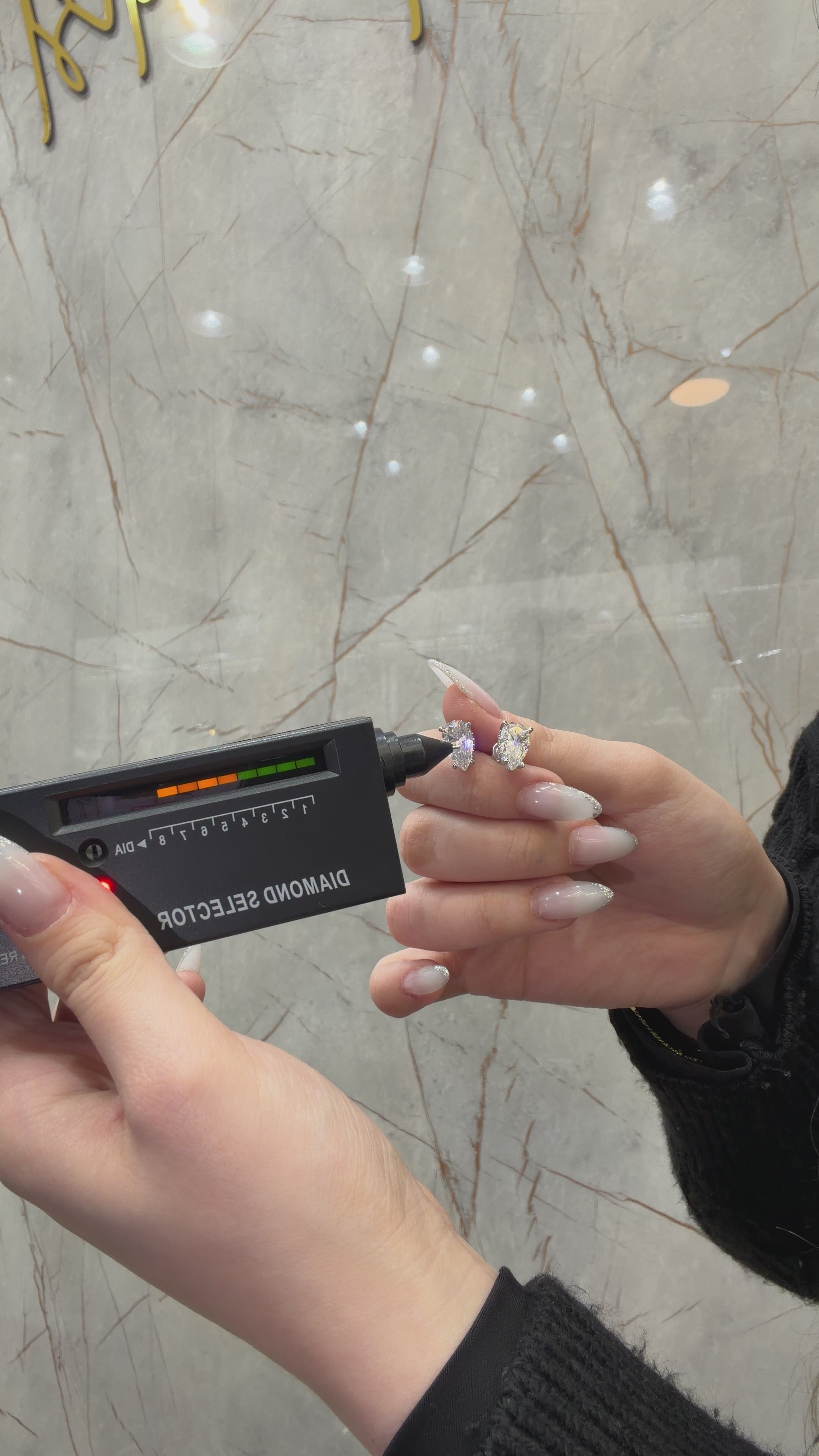 Taşlı Montür Mozanit Damla Küpe